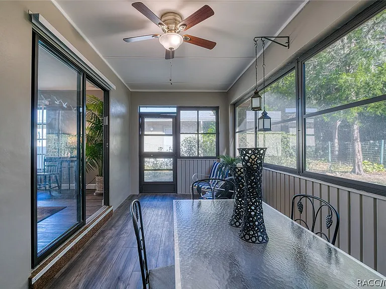23 Dogwood Dr — Photo 37