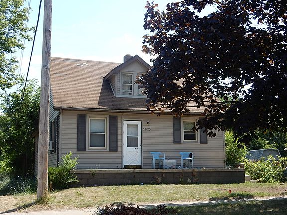 2nd image of 5825 Wilkie St