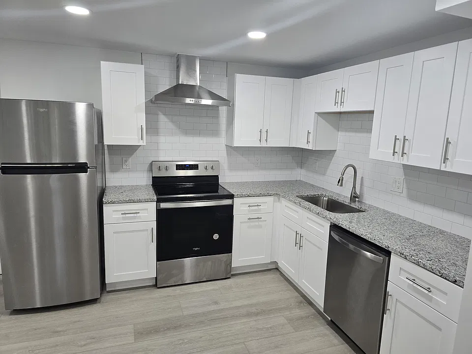 4962 Thornwood Trce NW #2