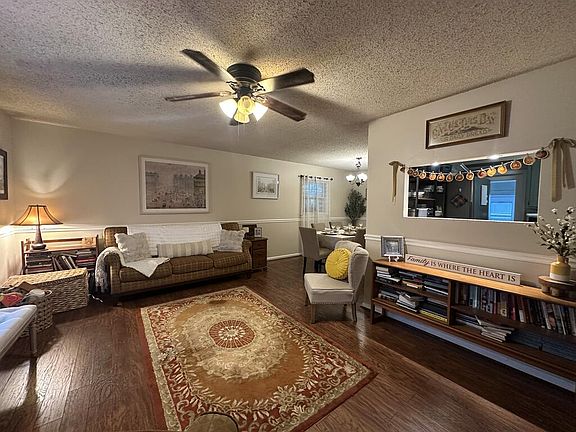 3rd image of 117 Tranquility Rd