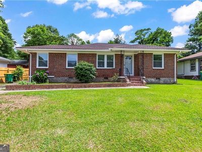 821 Spring Valley Dr, Forest Park, GA, 30297