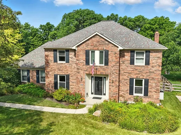 9647 Friar Tuck Dr, West Chester, OH 45069