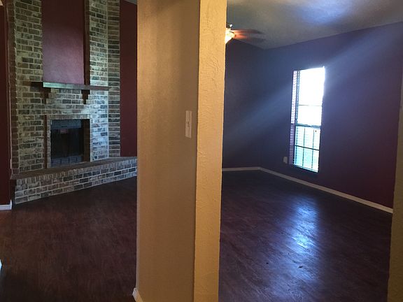 3rd image of 4708 Winterhazel Ct