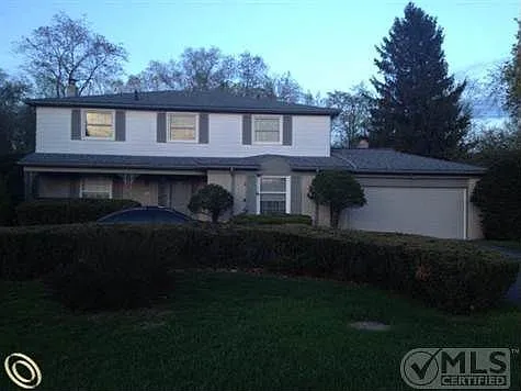 32500 Olde Franklin Dr photo 1