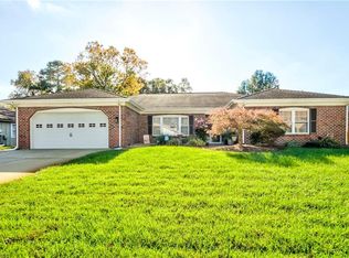 664 Pinebrook Dr, Virginia Beach, VA 23462