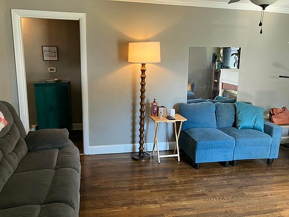 3rd image of 211 Hillcrest Ave