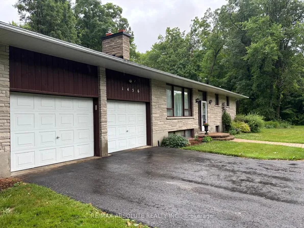1456 March Rd, Ottawa, ON K2W 0E9