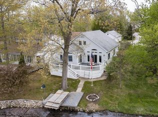 75 Ln 280e Hamilton Lk, Hamilton, IN 46742