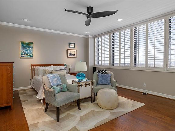 3rd image of 6335 W Northwest Hwy APT 1511