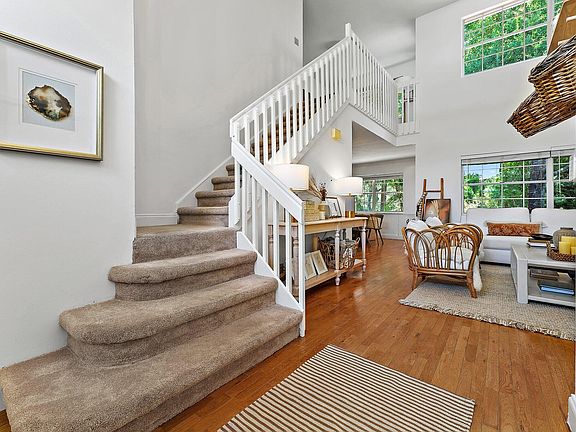 4th image of 9253 SE Woods End Place