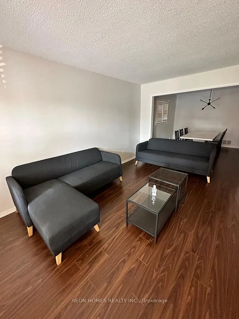 4 bed, $3,990 — Photo 2