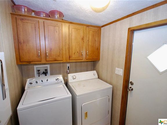 5th image of 805 S La Grange St