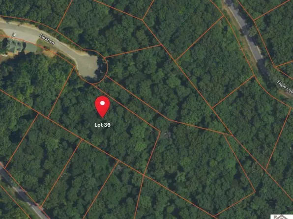 136 Float Ln, Murray, KY 42071