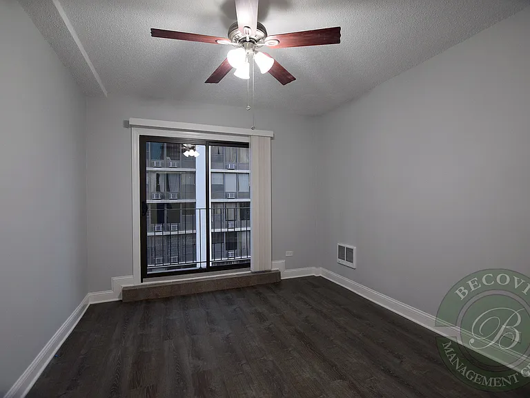 The Legacy HB at Clarendon Park — Photo 45