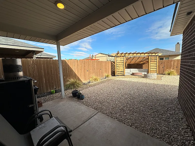 3215 Volney Ave — Photo 19