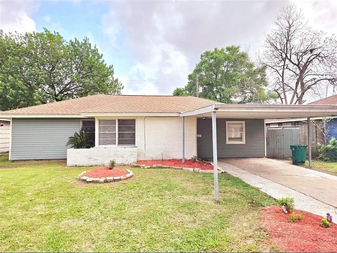 4 bed, 2.5 bath, 1925 sqft, $1,950 — Photo 4