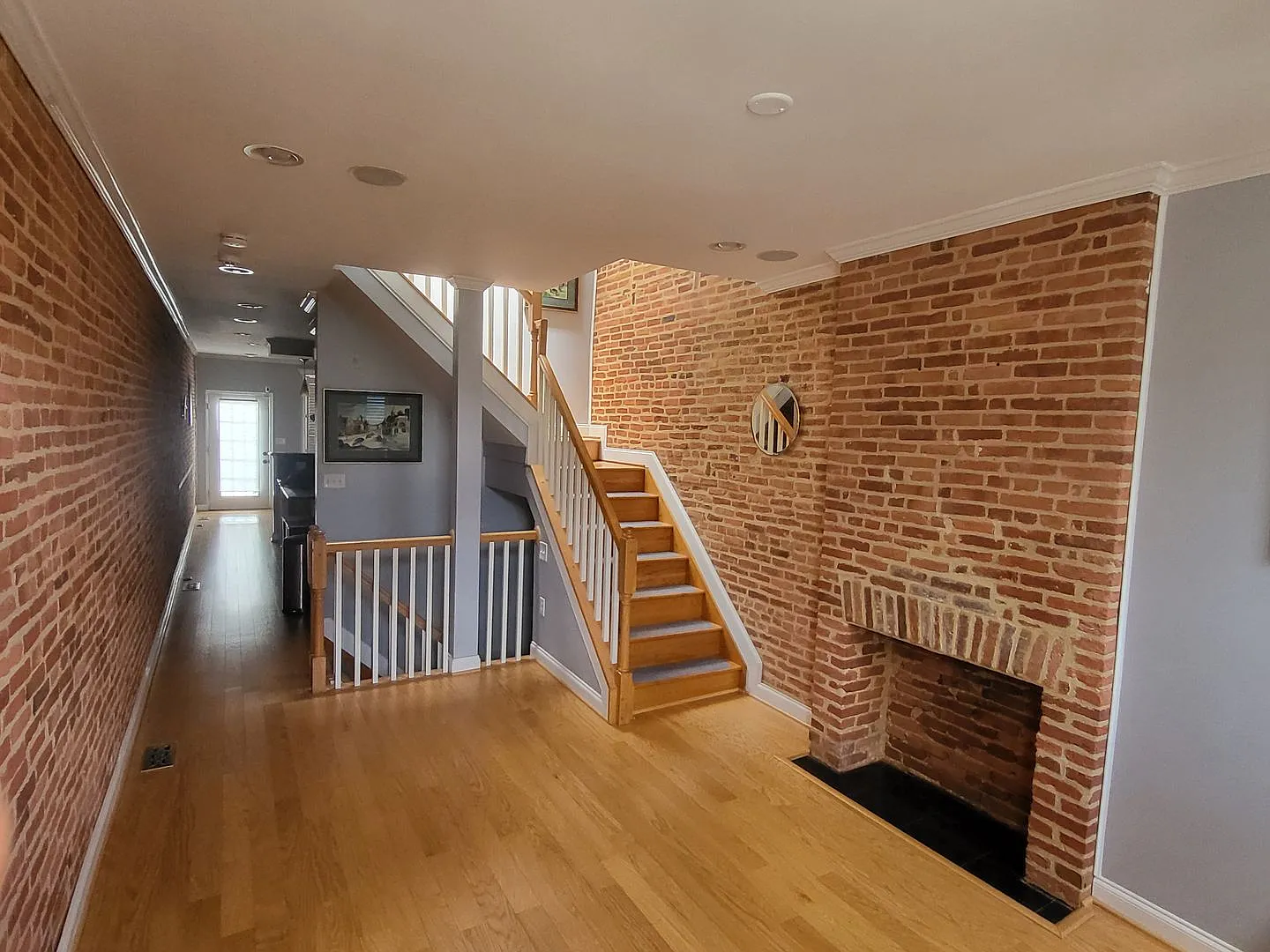 Charming 2Bed/3Bath in Patterson Place — Photo 4