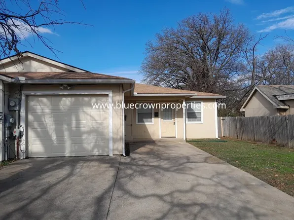 12111 Quail Dr, Balch Springs, TX 75180