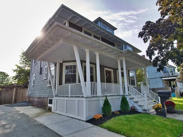 225 Madison St, Fall River, MA 02720
