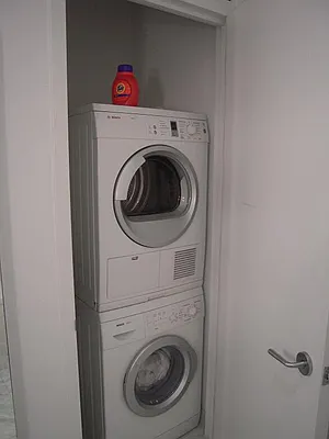 Rented by Luxury Property Group | media 27