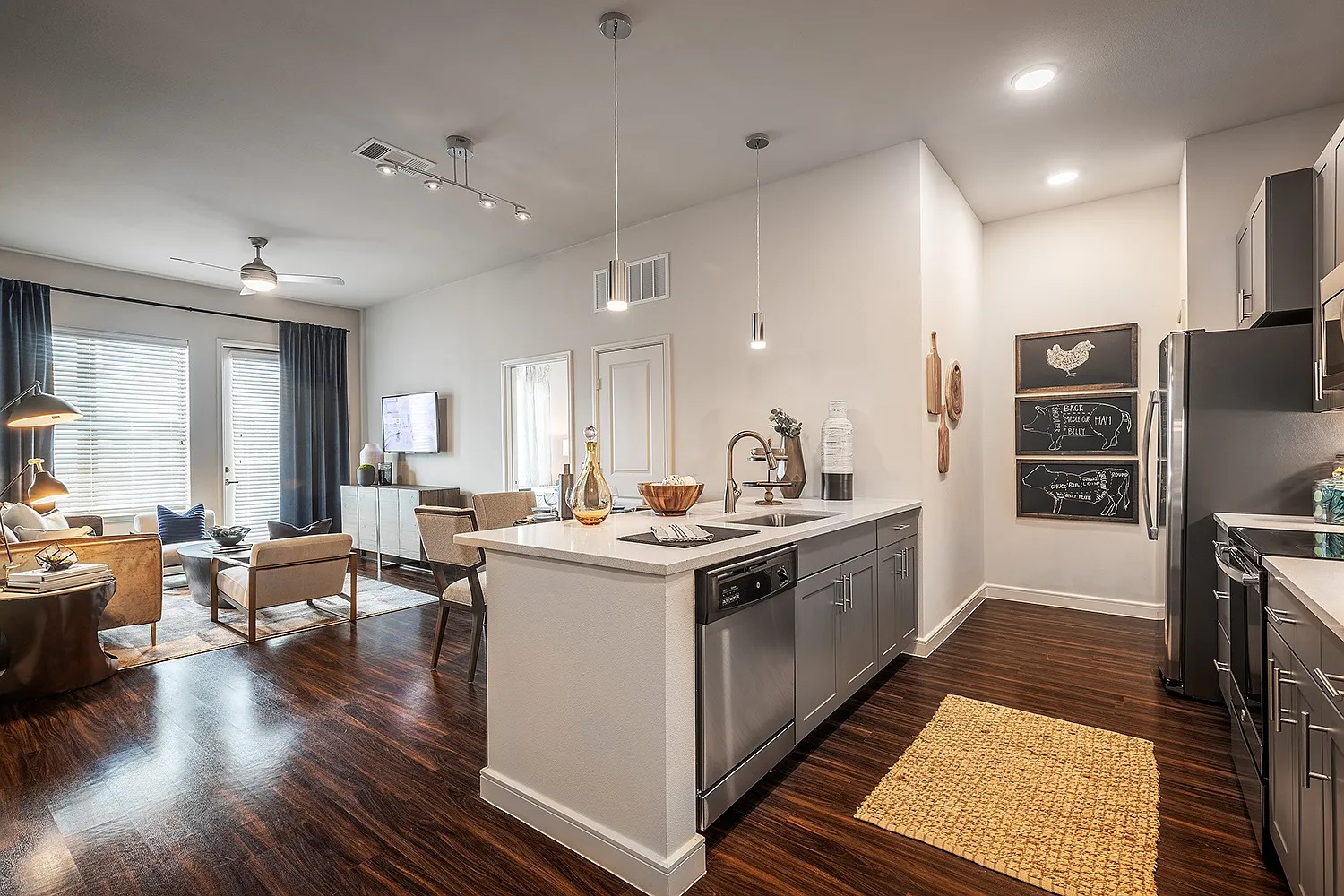 Reserve at Spring Creek Apartments — Photo 4