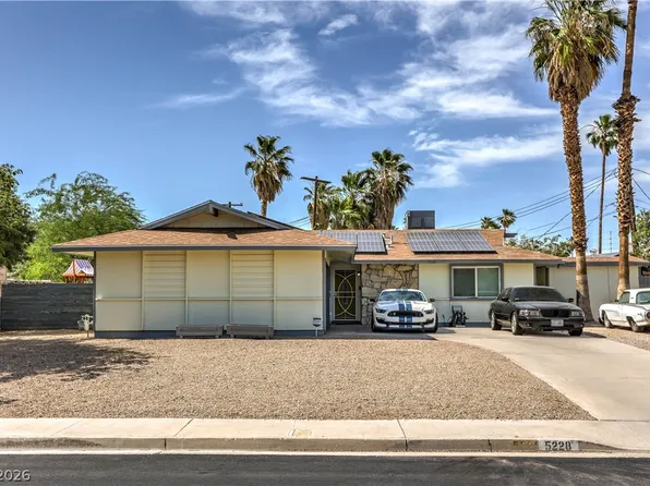 5228 Masters Ave, Las Vegas, NV 89142