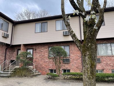 115 Lawn Avenue APT 6, Stamford, CT, 06902