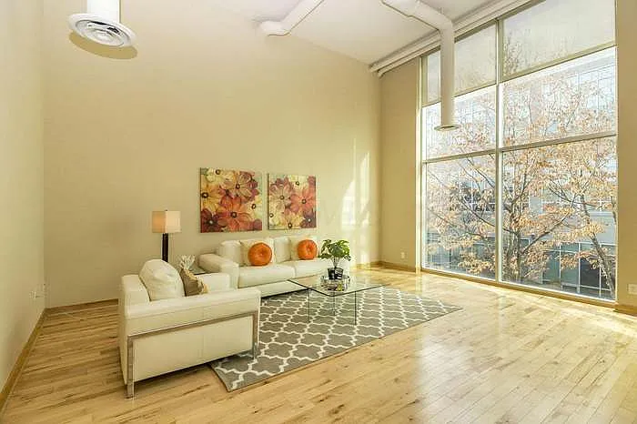 60 E Spring St #202 — Photo 7