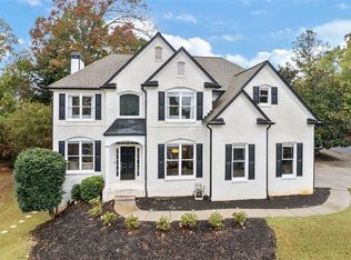 4290 Canterbury Walk Dr, Duluth, GA 30097