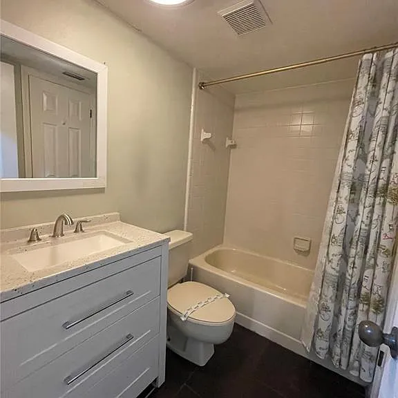 7652 Spring Bay Cv #3 — Photo 22