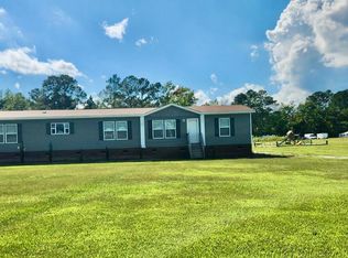 1502 Manley Smith Rd, Nakina, NC 28455