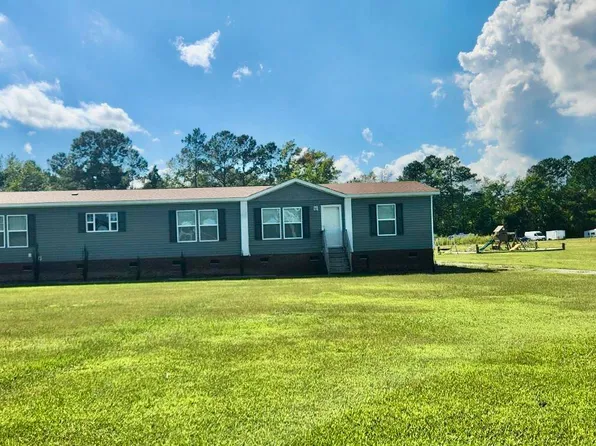 1502 Manley Smith Road, Nakina, NC 28455