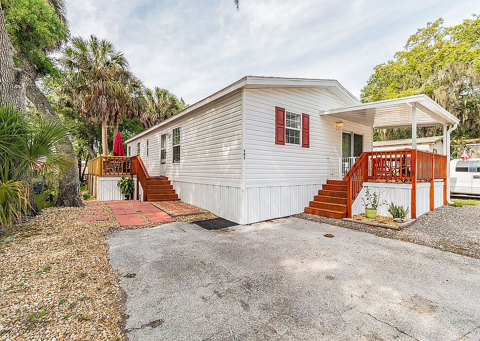1st image of 8518 Gibsonton Dr Lot 141
