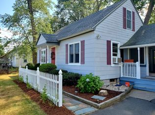 38 Hatch St, Springfield, MA 01129