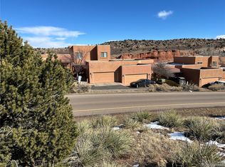 10594 Roxborough Dr, Littleton, CO 80125