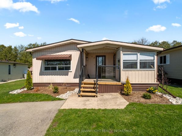12 Redford Dr, South Huron, ON N0M 1S3