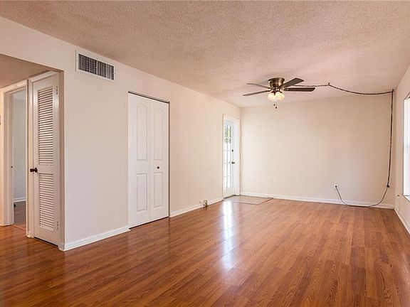 3rd image of 1799 N Highland Ave APT D29
