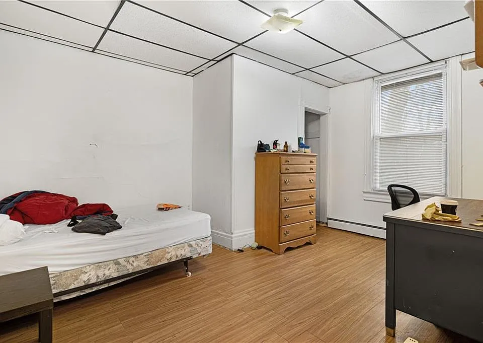 410 Stewart Ave #3