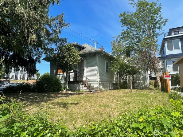 4402 S Othello Street, Seattle, WA 98118