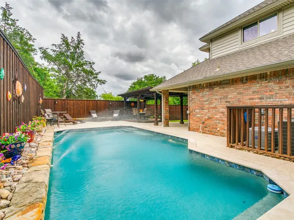102 Sunday Haus Ln, Highland Village, TX 75077