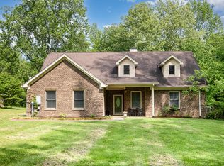 6420 Trails End Rd, College Grove, TN 37046