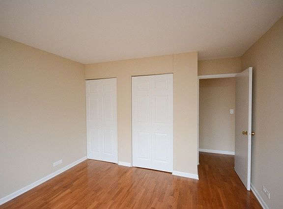 5th image of 70 W Burton Pl APT 404