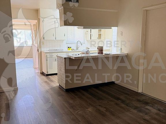 5th image of 2678 Hoover Ct