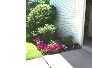 94 Center Ln, Mount Laurel, NJ 08054