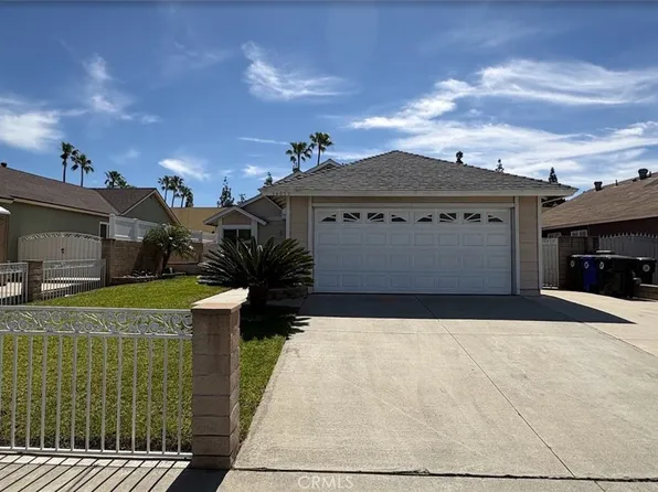 14053 Bluewood Dr, Fontana, CA 92337