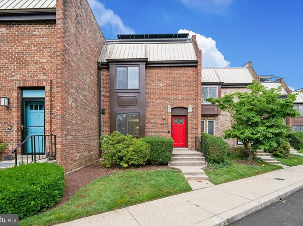 527 Brummel Ct NW #527, Washington, DC 20012