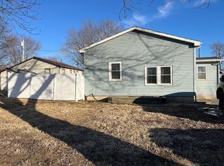13974 Elm St, Douds, IA 52551