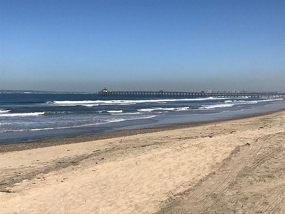 Pier with views to downtown San Diego