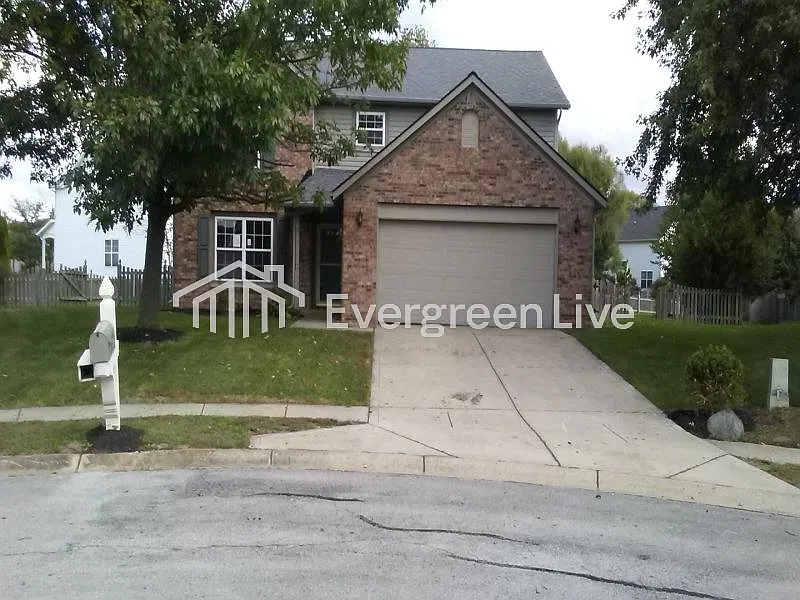 4 bed, 2.5 bath, 2106 sqft, $2,045 — Photo 1