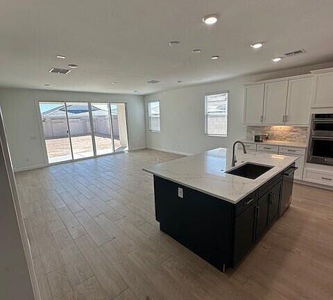 5th image of 17771 W BROWN Street